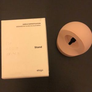 Elago Apple Watch charging station